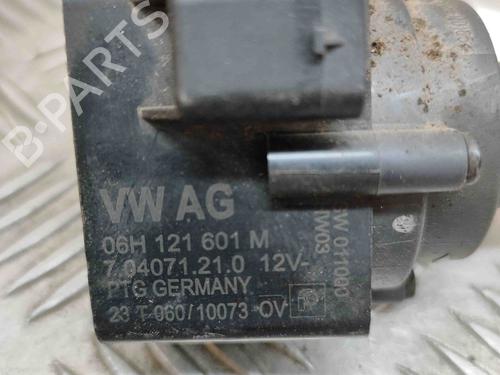 Auxiliary water pump PORSCHE CAYENNE (9YA) 3.0 E-Hybrid AWD (9YAAE1) | BP27784715M111