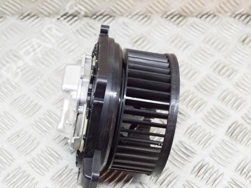 Heater blower motor BMW 3 (G20, G80, G28) 320 d | BP15377087M62 
