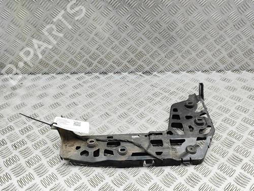 rear-bumper-bracket-vw-crafter-van-sy_-sx_-2016-33379758 main image