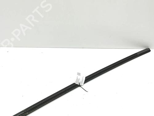 Dørliste TESLA MODEL 3 (5YJ3) EV AWD | BP32680521C150 - Image 4