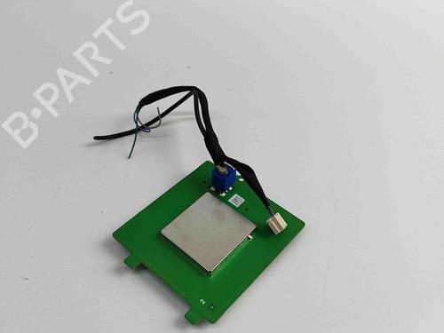 Antenna/Base TESLA MODEL Y (5YJY) EV Performance All-wheel Drive | BP27789774C140 