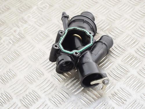 Used Thermostat housing Thermostat housing PEUGEOT 3008 I MPV (0U_) 2.0 HDi (163 hp) 20337550 20337550