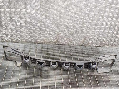 Used Rear bumper bracket Rear bumper bracket PEUGEOT 208 I (CA_, CC_) 1.2 VTI 82 (82 hp) 6758884 6758884