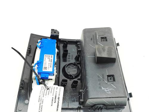Interior roof light FORD RANGER (TKE) 2.0 EcoBlue 4x4 | BP38782849I8 - Image 3