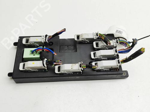 Used Electronic module Electronic module LAND ROVER RANGE ROVER SPORT II (L494) 4.4 SDV8 4x4 (340 hp) 33985707 33985707