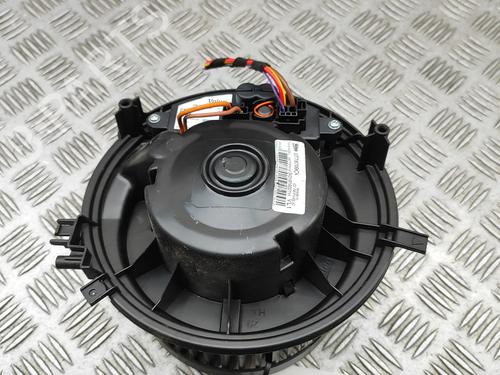 Used Heater blower motor Heater blower motor VW CADDY V MPV (SBB, SBJ) 2.0 TDI 4motion (122 hp) 33386530 33386530