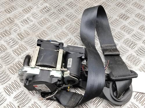 Sikkerhedssele foran venstre Sikkerhedssele foran venstre VW TIGUAN (AD1, AX1) 1.5 TSI (131 hp) 39884519 39884519