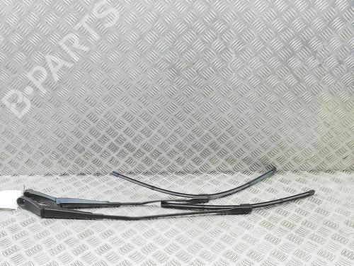 Used Front windshield wiper arm Front windshield wiper arm 38467258 38467258