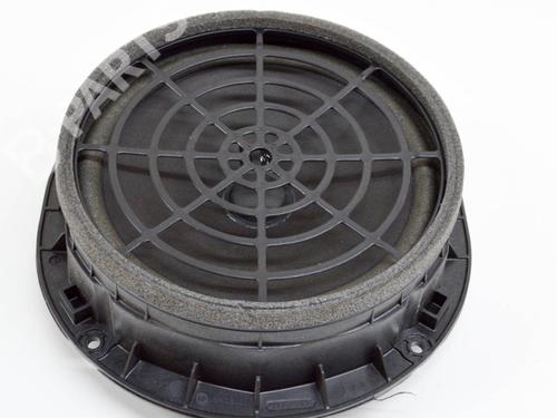 speakers-audi-a5-f53-f5p-20-tdi-audi-8w0035415-90020014304-2016-10369235 main image