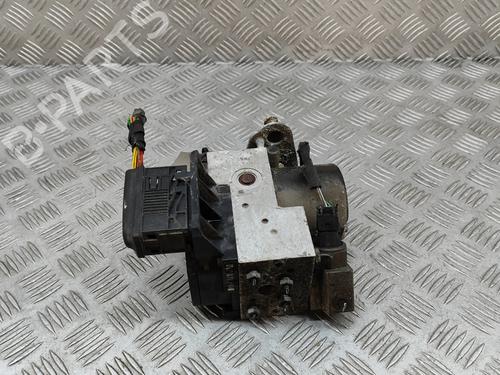 Used ABS pump TOYOTA HILUX VI Pickup (_N1_) 2.0 (RZN142) (92 hp) 24580852