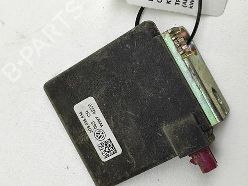 Used Antenna/Base Antenna/Base 39410011 39410011