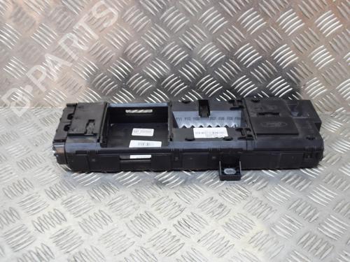 Used Fuse box Fuse box FORD TRANSIT CUSTOM V362 Van (FY, FZ) 2.0 EcoBlue (130 hp) 8073562 8073562