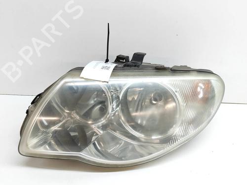 Used Left headlight CHRYSLER VOYAGER IV (RG, RS) 2.8 CRD (150 hp) 18036065