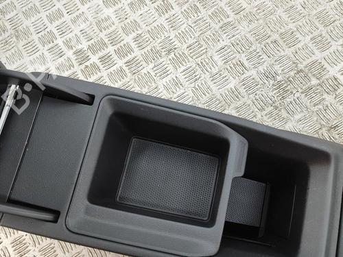 Middle console SKODA ENYAQ iV SUV (5AZ) 85 | BP33740034I22 - Image 5