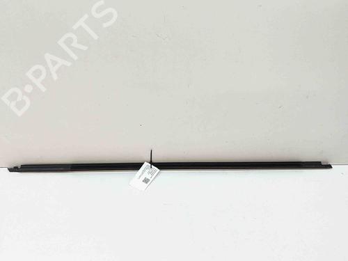 Door moulding trim MERCEDES-BENZ GLB (X247) GLB 200 Mild-Hybrid (247.687) | BP29373272C150 