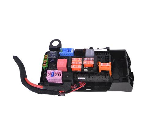 fuse-box-mercedes-benz-e-class-coupe-c238-2016-30232633 main image