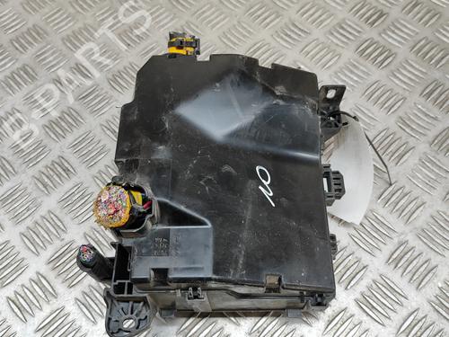 Used Fuse box MITSUBISHI OUTLANDER III (GG_W, GF_W, ZJ, ZL, ZK) 2.0 Hybrid 4WD (GG2W) (189 hp) 24582964