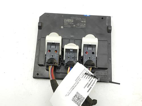 Used Electronic module Electronic module VW CRAFTER Platform/Chassis (SZ_) 2.0 TDI RWD (SZB, SZC, SZD, SZH, SZI, SZO, SZP, SZQ, SZU... (140 hp) 33381694 33381694