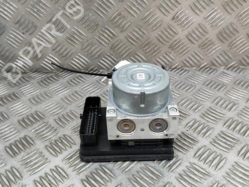 Used ABS pump BMW X1 (F48) sDrive 20 i (192 hp) 18605129