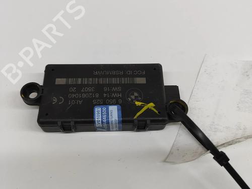Used Electronic module BMW 6 (E63) 635 d (286 hp) 23249777