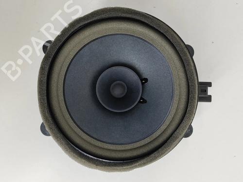 speaker-volvo-xc40-536-2017-28552548 main image