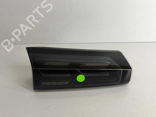 Used Left tailgate light PEUGEOT 2008 II (UD_, US_, UY_, UJ_, UR_, UC_) 1.2 Hybrid 136 (URHPYC, USHPY) (136 hp) 28553048