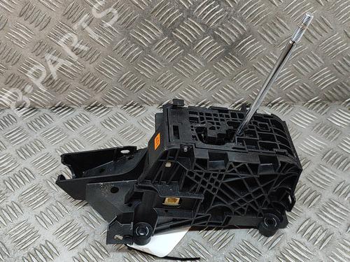 Used Gear lever TOYOTA RAV 4 IV (_A4_) 2.5 Hybrid (AVA42_) (155 hp) 18879090
