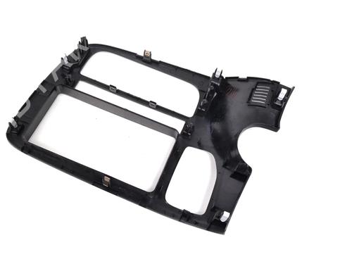 Middle console MITSUBISHI OUTLANDER III (GG_W, GF_W, ZJ, ZL, ZK) 2.0 Hybrid 4WD (GG2W) | BP30218969I22