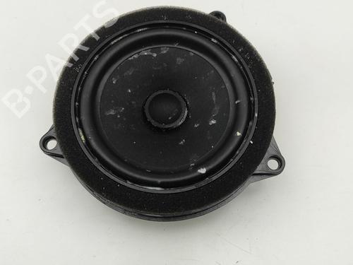 Used Speaker BMW 3 (G20, G80, G28) 330 e Plug-in-Hybrid (292 hp) 28433376