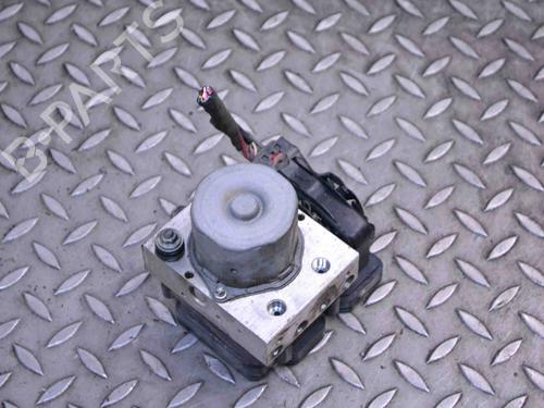 Used ABS pump TESLA MODEL S (5YJS) 75D AWD (525 hp) 30218182