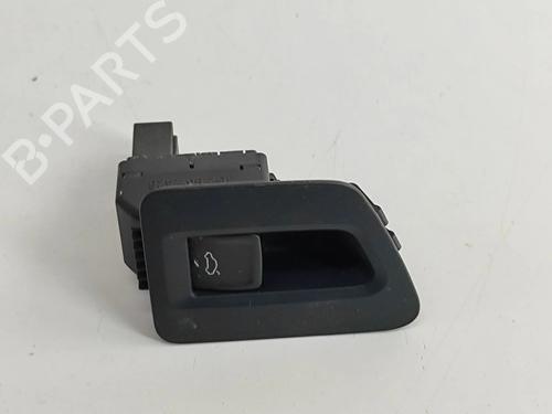 Used Switch VW PASSAT B8 Variant (3G5, CB5) 2.0 TDI (150 hp) 24975478