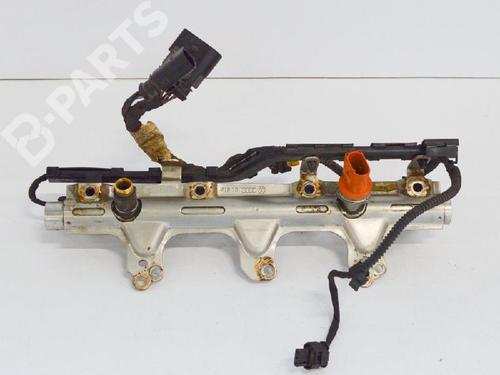 Injection rail VW PASSAT B6 (3C2) 2.0 TFSI | BP6751378M98