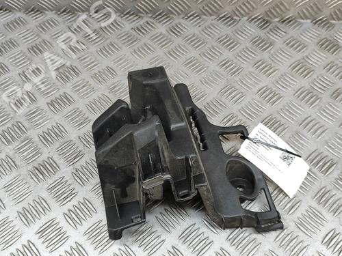 Used Rear bumper bracket Rear bumper bracket PEUGEOT 5008 III (KA_, KB_, KC_) e-210 (213 hp) 27793619 27793619