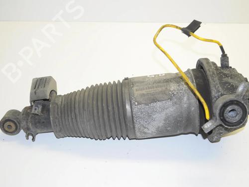 Used Right rear shock absorber PORSCHE CAYENNE (9PA) S 4.5 (340 hp) 30220479