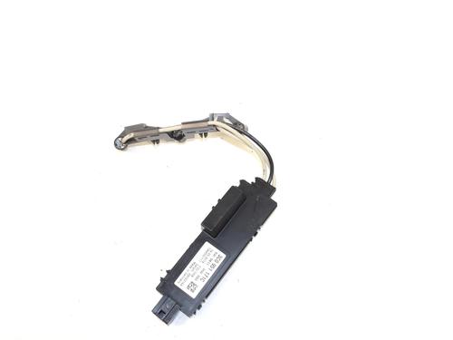 electronic-module-vw-passat-b6-3c2-2005-2006-2007-2008-2009-2010-2011-30208452 main image