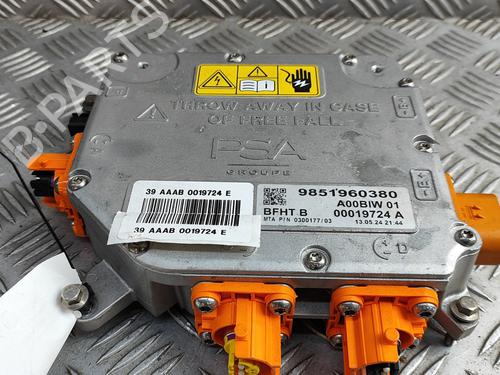 Used Inverter/Converter PEUGEOT 3008 III (KA_, KB_, KC_) e-210 (KCZKZX) (213 hp) 28676237