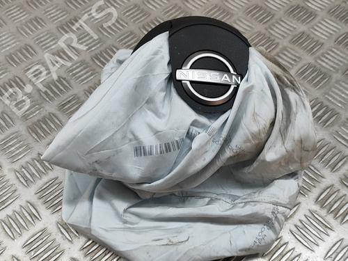 Used Driver airbag NISSAN QASHQAI III (J12) 1.3 DIG-T (158 hp) 28194575
