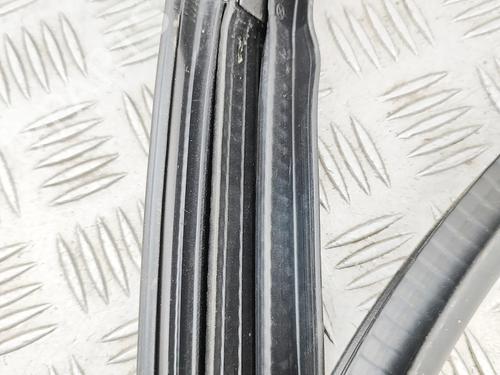 Gummiliste ASTON MARTIN DBX 4.0 All-wheel Drive | BP36809306C142 - Image 7
