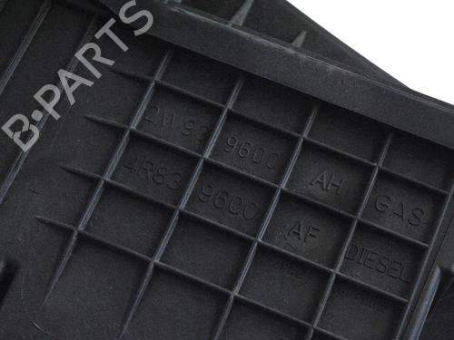 Air filter box JAGUAR XJ (X351) 3.0 SDV6 | BP33367314M87  - Image 5