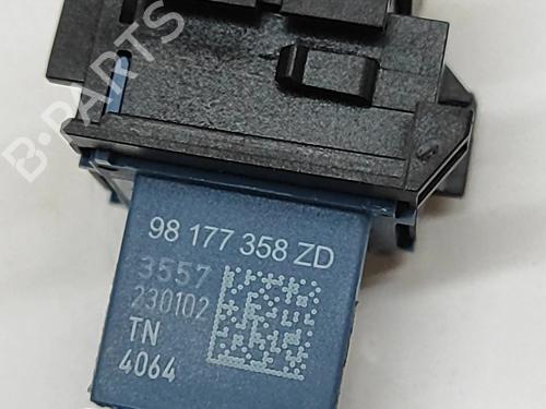 Switch PEUGEOT 208 II (UB_, UP_, UW_, UJ_) 1.2 Hybrid 136 (UPHPYK) | BP28674681I30 