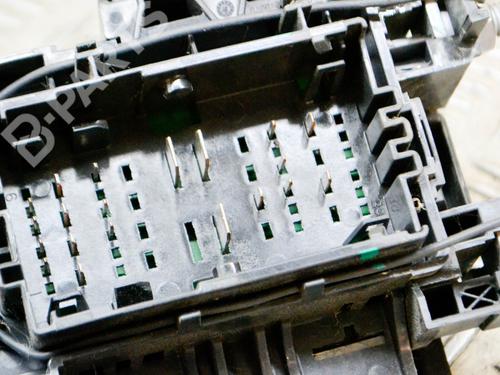 Fuse box TESLA MODEL S (5YJS) 90D AWD | BP10073173E1  - Image 8