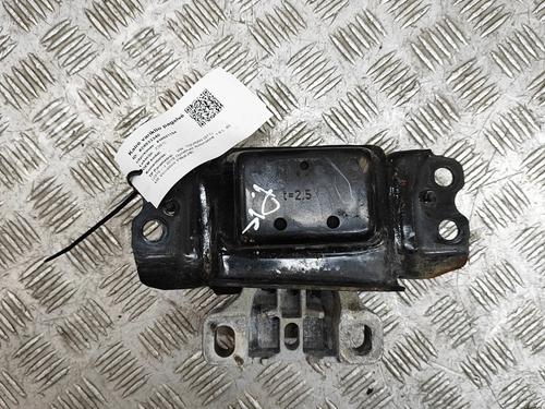 Used Gearbox mount VW TOURAN (5T1) 1.6 TDI (115 hp) 18165487