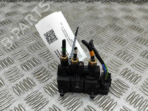 Used Electronic module Electronic module LAND ROVER DISCOVERY V (L462) D300 MHEV 4x4 (300 hp) 33379358 33379358