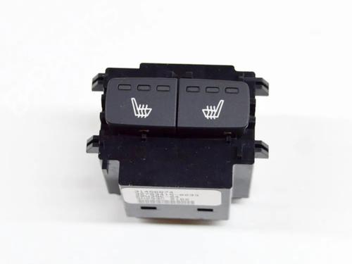 Switch VOLVO XC40 (536) B4 Mild-Hybrid | BP27759659I30 