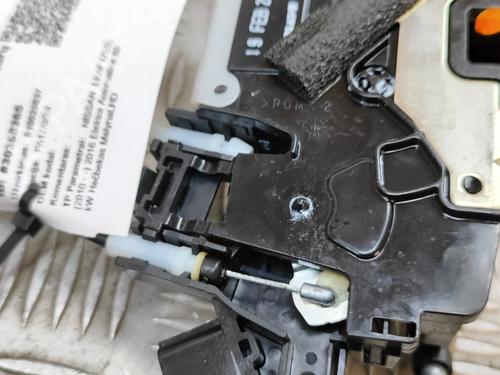 Front right lock NISSAN LEAF (ZE0) Electric | BP26129863C97 