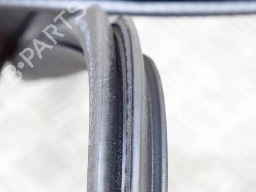 Rubber door seal MERCEDES-BENZ A-CLASS (W177) A 200 (177.087) | BP27756908C142 