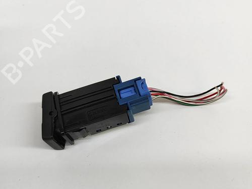 Switch TOYOTA AURIS (_E18_) 1.6 (ZRE181_, ZRE185_, ZRE185R, ZRE181R) | BP23249652I30 - Image 4