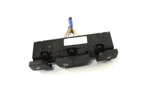 Used Switch Switch HYUNDAI ix35 (LM, EL, ELH) 1.7 CRDi (116 hp) 30227741 30227741