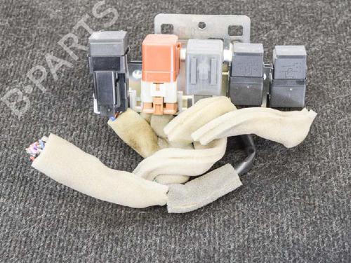 Used Fuse box NISSAN QASHQAI II SUV (J11, J11_) 1.5 dCi (110 hp) 6750928