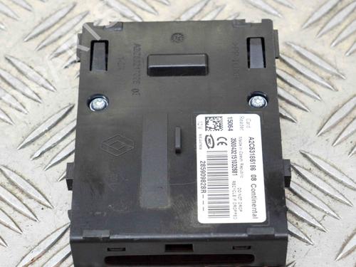 Used Ignition barrel RENAULT ZOE (BFM_) ZOE (88 hp) 8624492